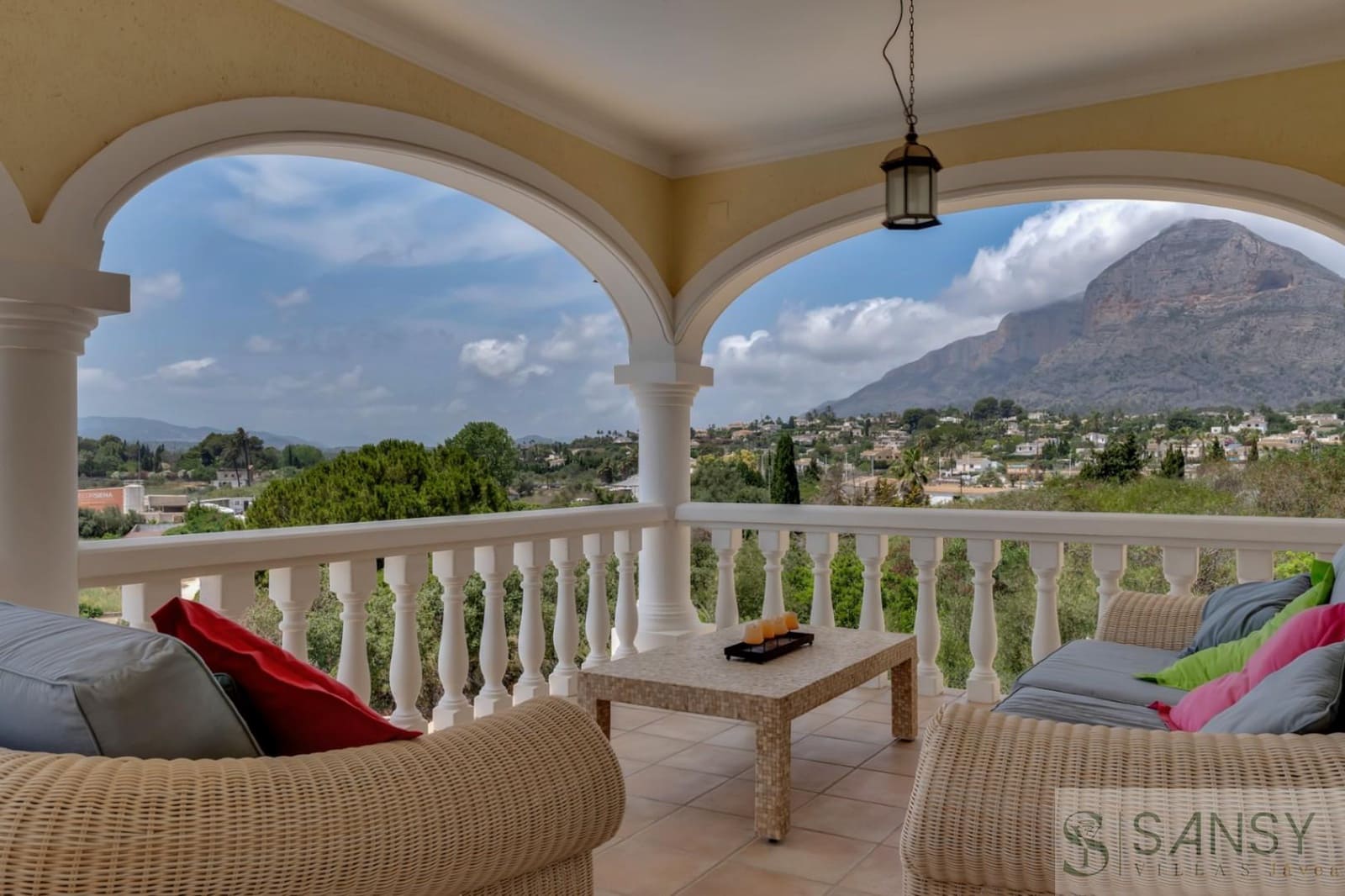 4 slaapkamer Villa te koop in Javea / Xabia met zwembad garage - € 849.000 (Ref: 9306202)