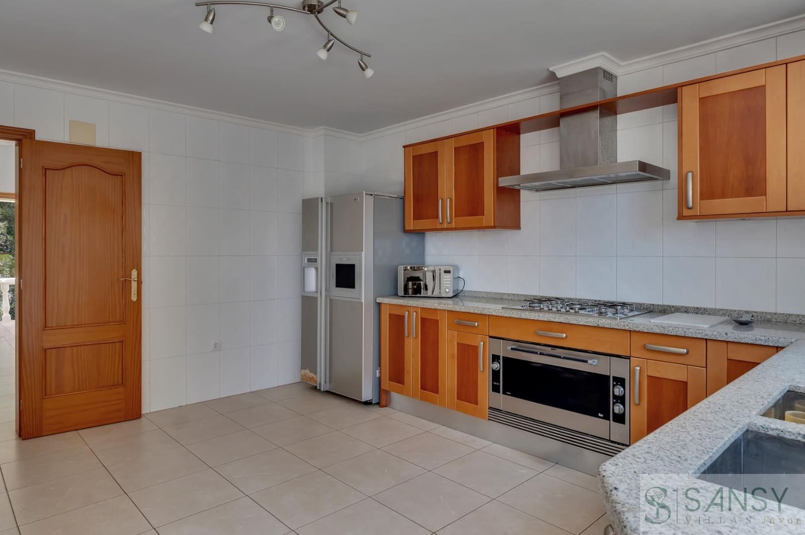4 slaapkamer Villa te koop in Javea / Xabia met zwembad garage - € 849.000 (Ref: 9306202)