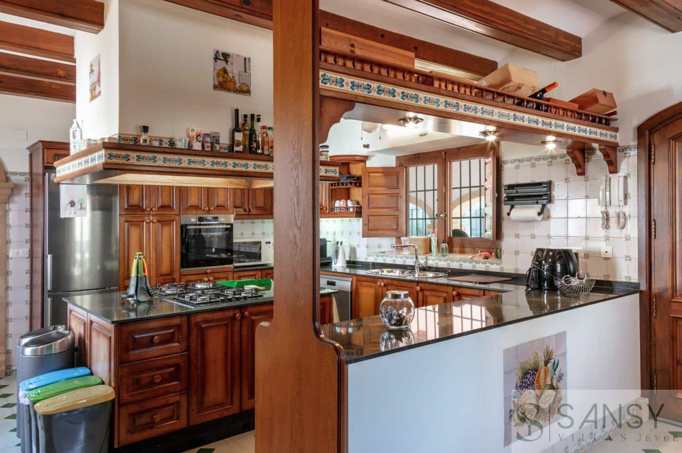 Chalet de 13 habitaciones en Javea / Xàbia en venta con piscina garaje - 3.450.000 € (Ref: 9306203)