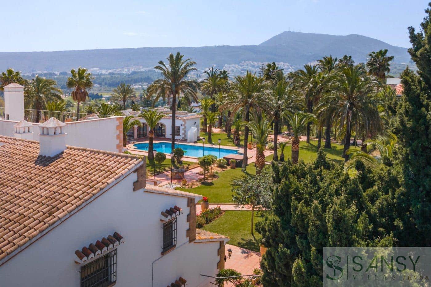 Chalet de 13 habitaciones en Javea / Xàbia en venta con piscina garaje - 3.450.000 € (Ref: 9306203)