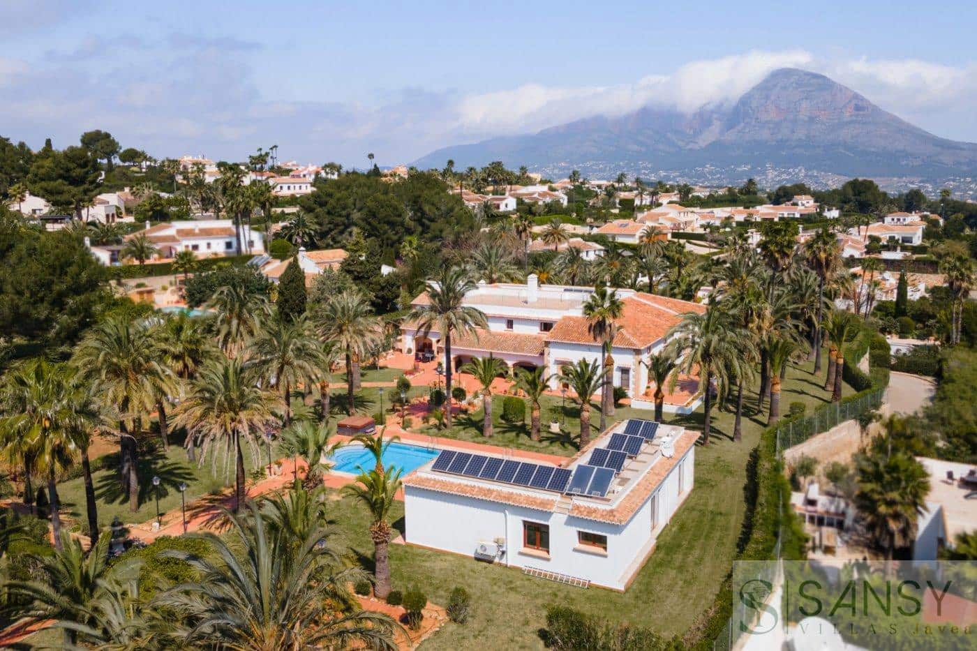 Chalet de 13 habitaciones en Javea / Xàbia en venta con piscina garaje - 3.450.000 € (Ref: 9306203)