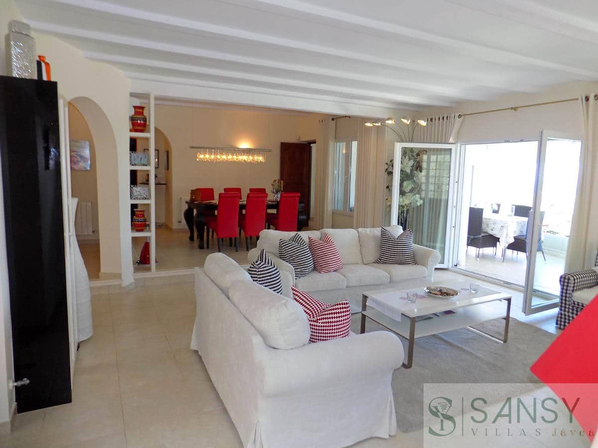 4 bedroom Villa for sale in Teulada-Moraira with pool garage - € 1,500,000 (Ref: 9306208)