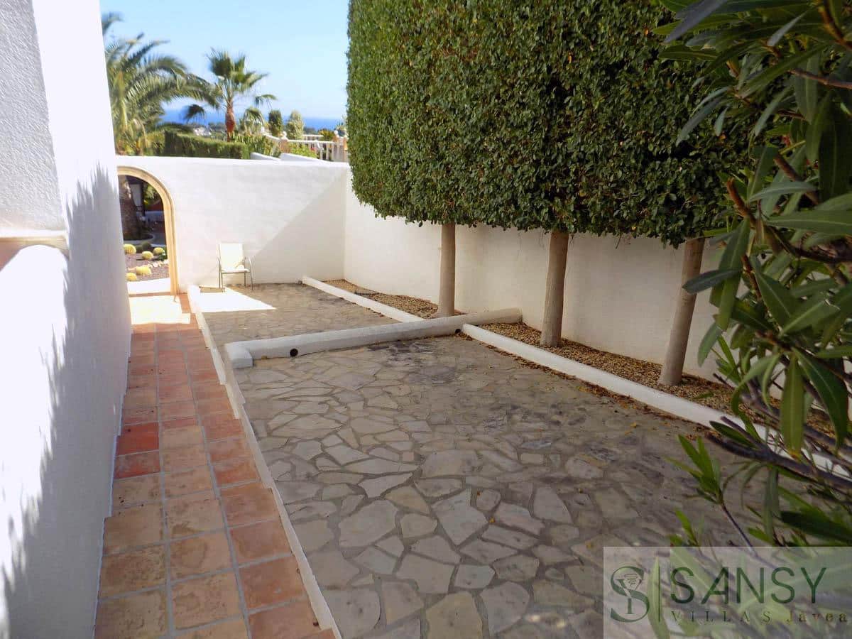 4 bedroom Villa for sale in Teulada-Moraira with pool garage - € 1,500,000 (Ref: 9306208)