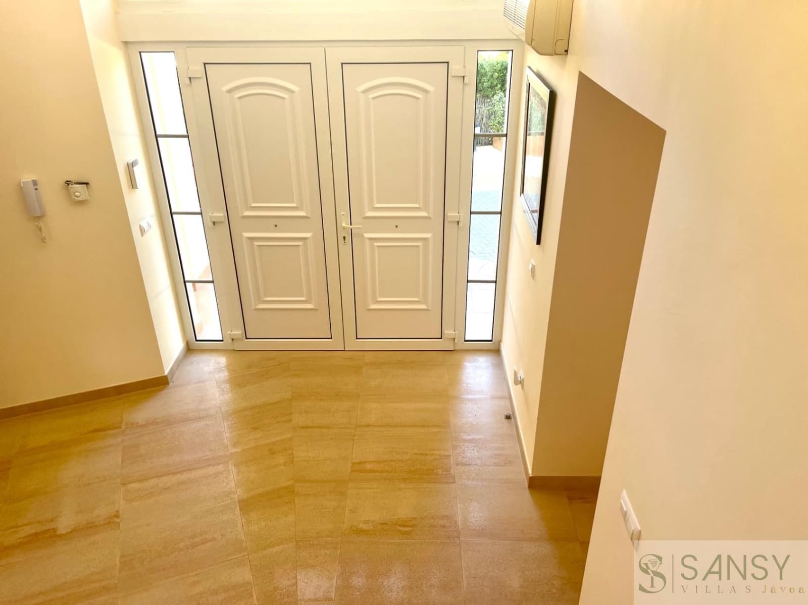 7 soveværelse Villa til salg i Javea / Xabia med swimmingpool garage - € 1.500.000 (Ref: 9306211)