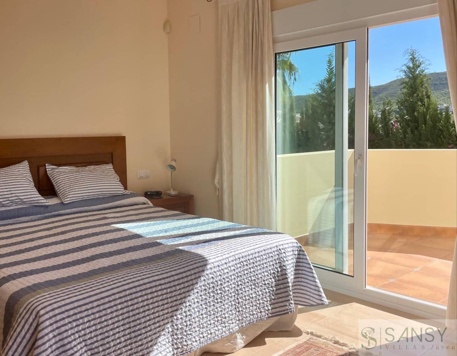 7 soveværelse Villa til salg i Javea / Xabia med swimmingpool garage - € 1.500.000 (Ref: 9306211)