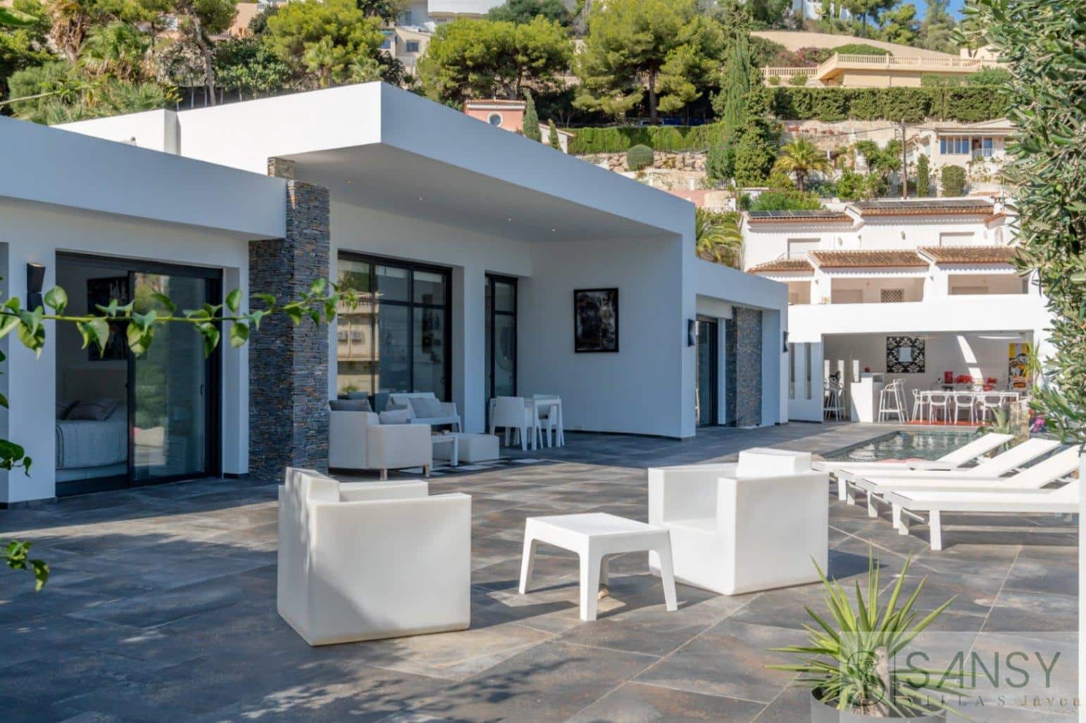 Chalet de 4 habitaciones en Teulada-Moraira en venta con piscina garaje - 1.495.000 € (Ref: 9306213)