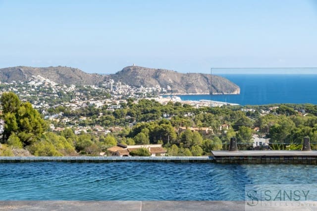 Chalet de 4 habitaciones en Moraira, Teulada-Moraira en venta con piscina garaje - 1.495.000 € (Ref: 9306213)