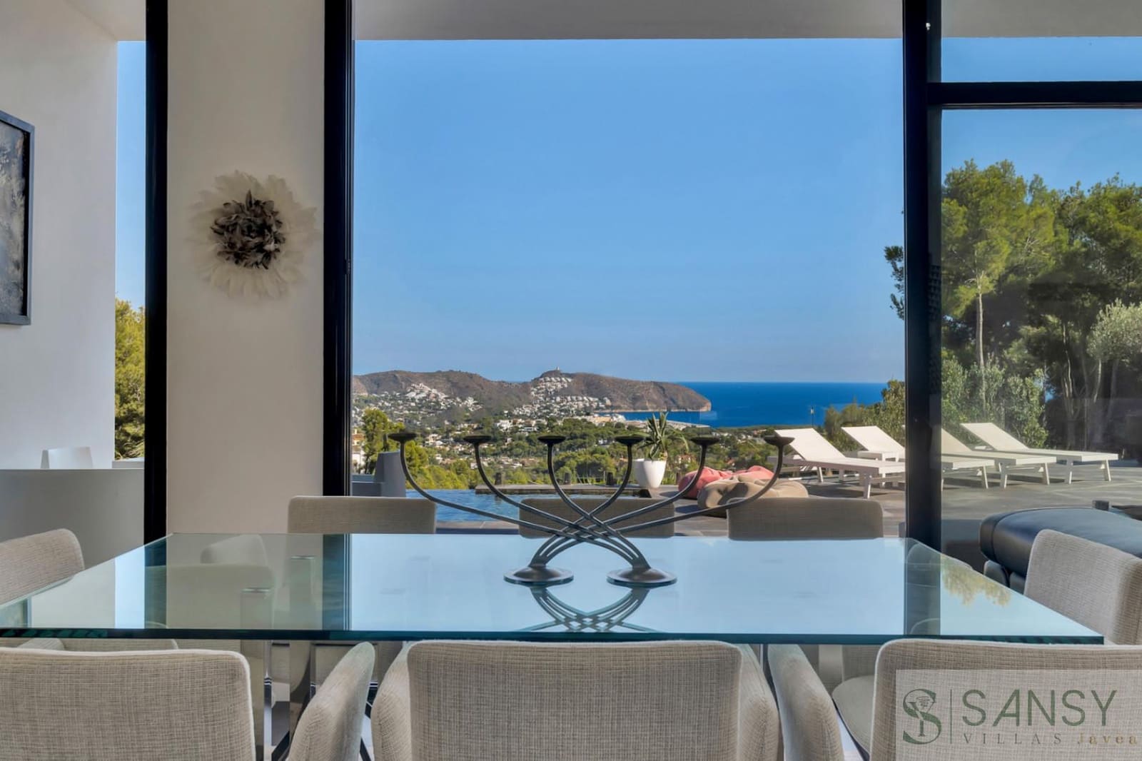 Chalet de 4 habitaciones en Teulada-Moraira en venta con piscina garaje - 1.495.000 € (Ref: 9306213)