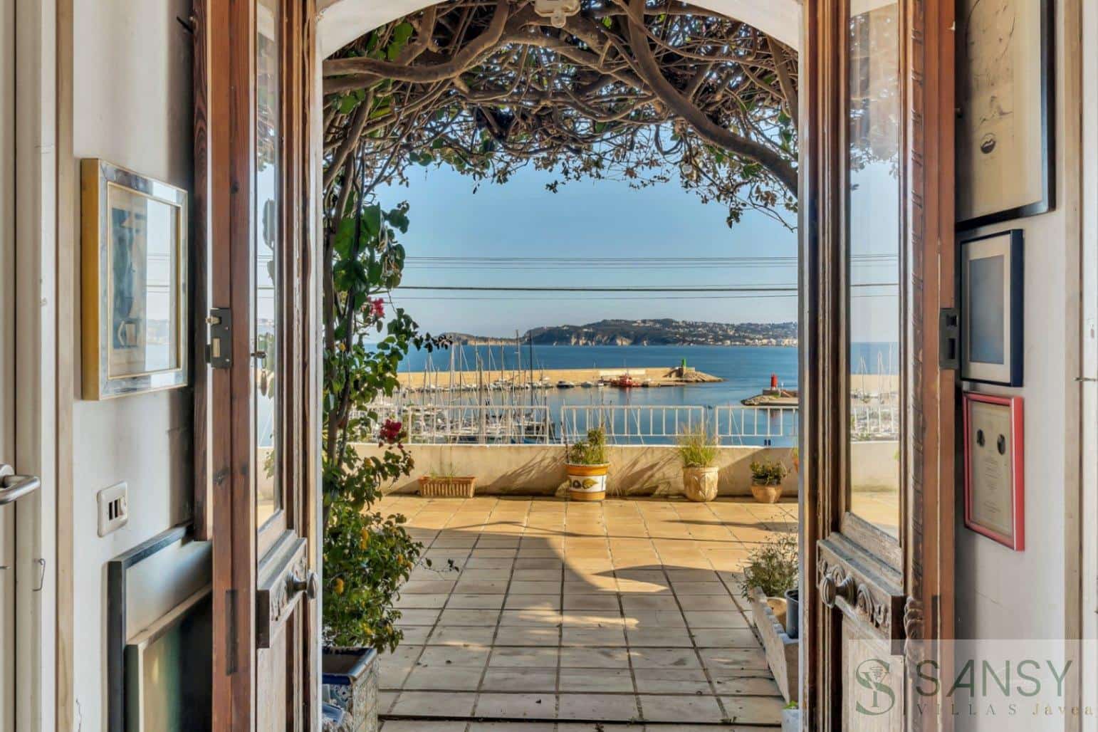 4 makuuhuone Huvila myytävänä paikassa Javea / Xabia mukana uima-altaan 
autotalli - 2 680 000 € (Ref: 9306214)