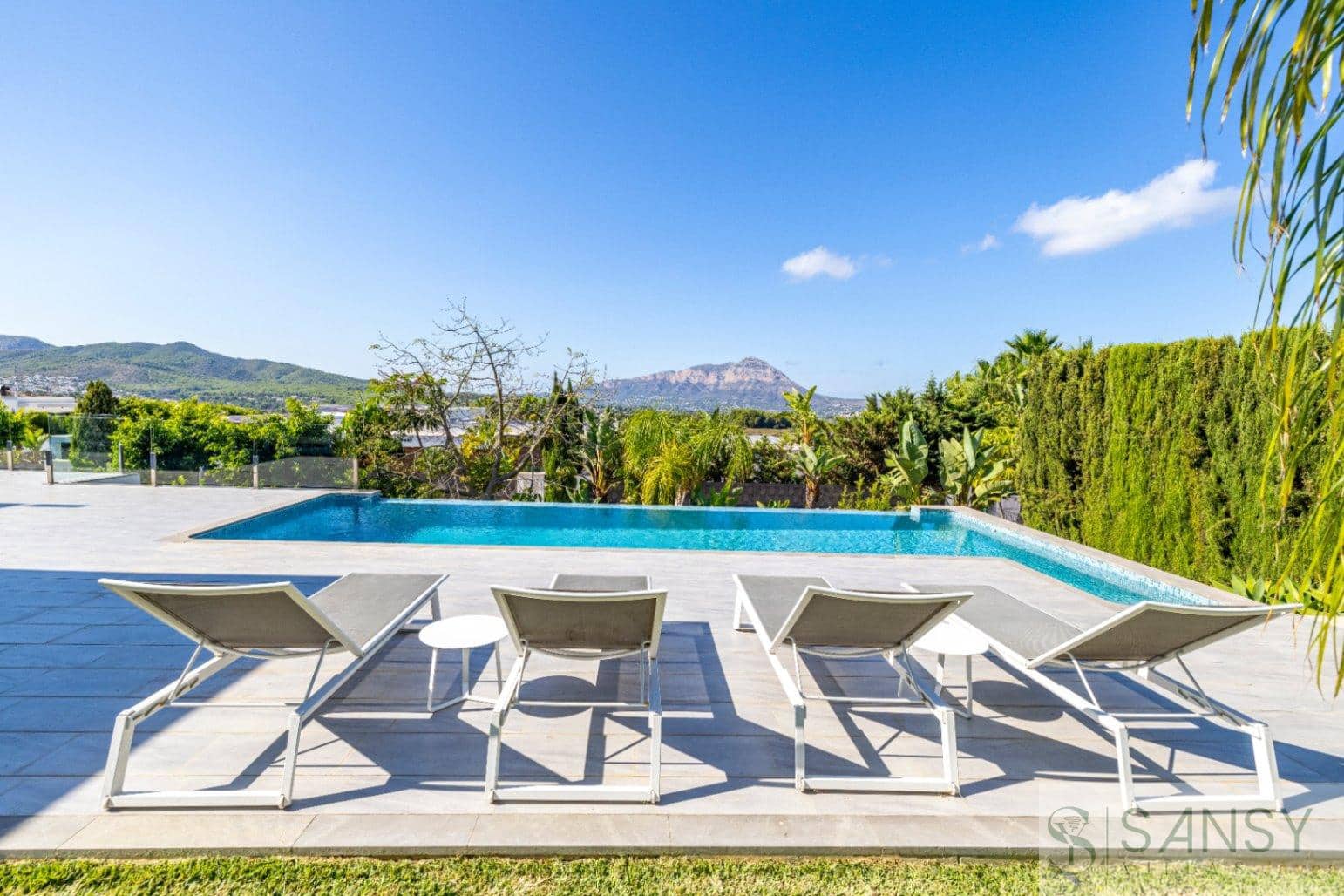 5 sovrum Lägenhet till salu i Javea / Xabia med pool garage - 1 695 000 € (Ref: 9306216)