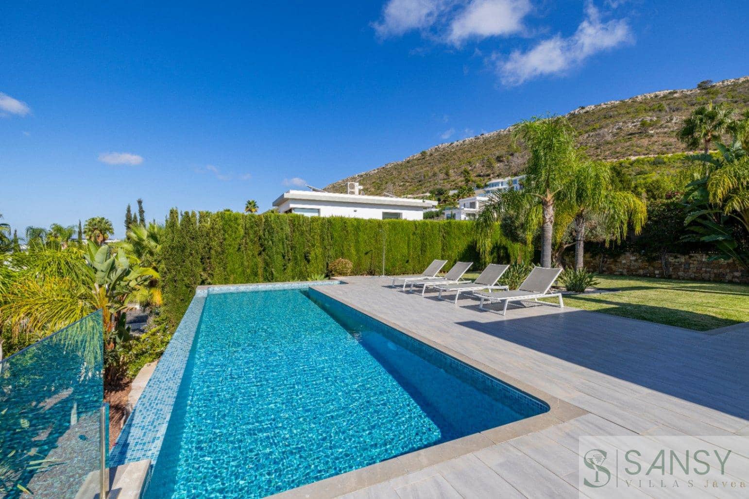 5 sovrum Lägenhet till salu i Javea / Xabia med pool garage - 1 695 000 € (Ref: 9306216)