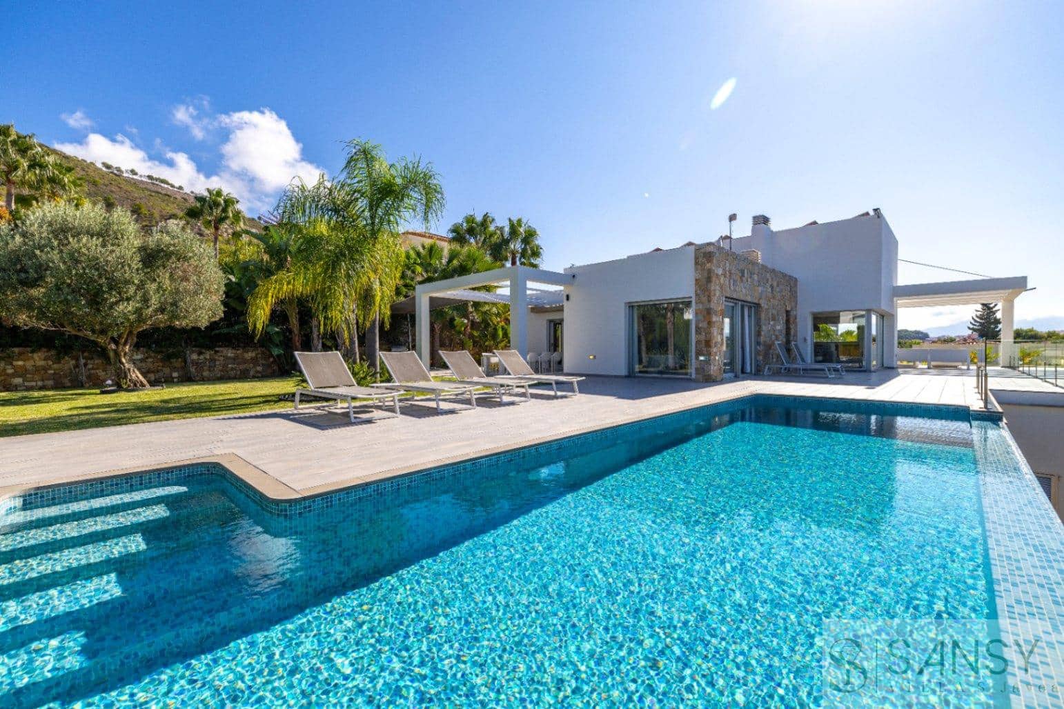 5 sovrum Lägenhet till salu i Javea / Xabia med pool garage - 1 695 000 € (Ref: 9306216)