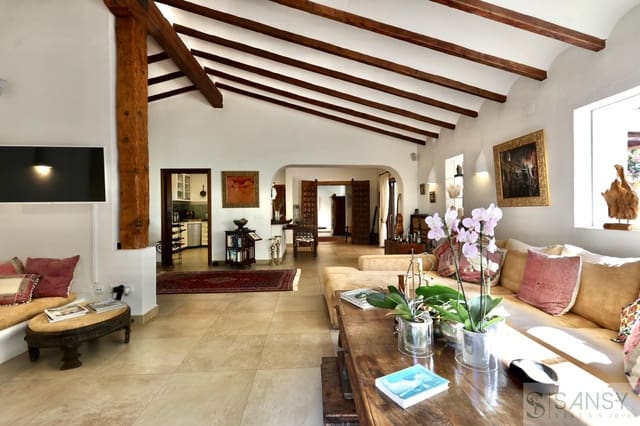 4 soveværelse Villa til salg i Centro ciudad, Javea / Xàbia - € 1.790.000 (Ref: 9308076)