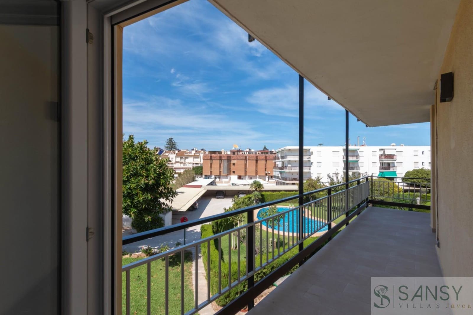 2 soverom Leilighet til salgs i Javea / Xabia med svømmebasseng garasje - € 349 000 (Ref: 9308077)