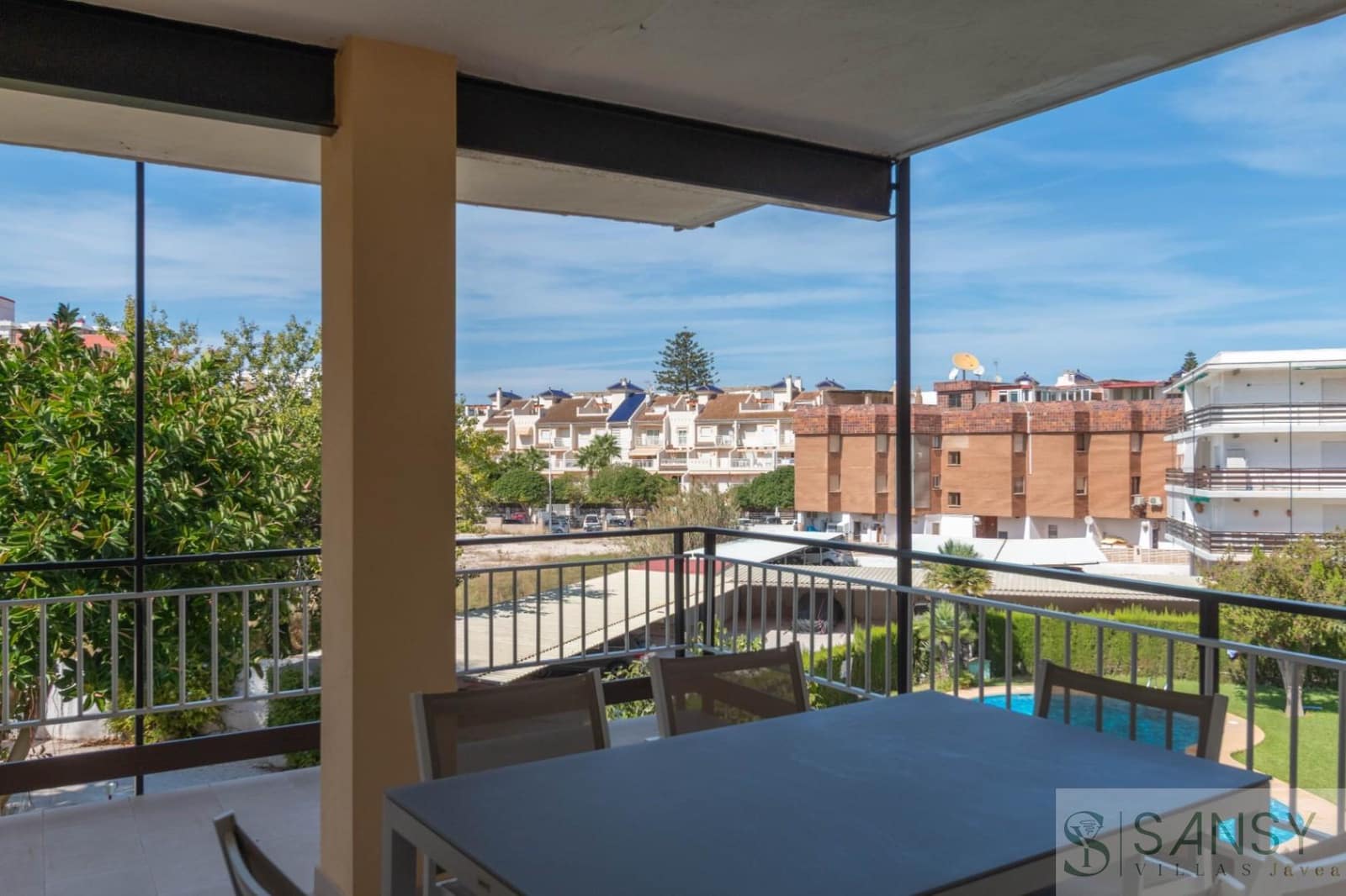 2 soverom Leilighet til salgs i Javea / Xabia med svømmebasseng garasje - € 349 000 (Ref: 9308077)