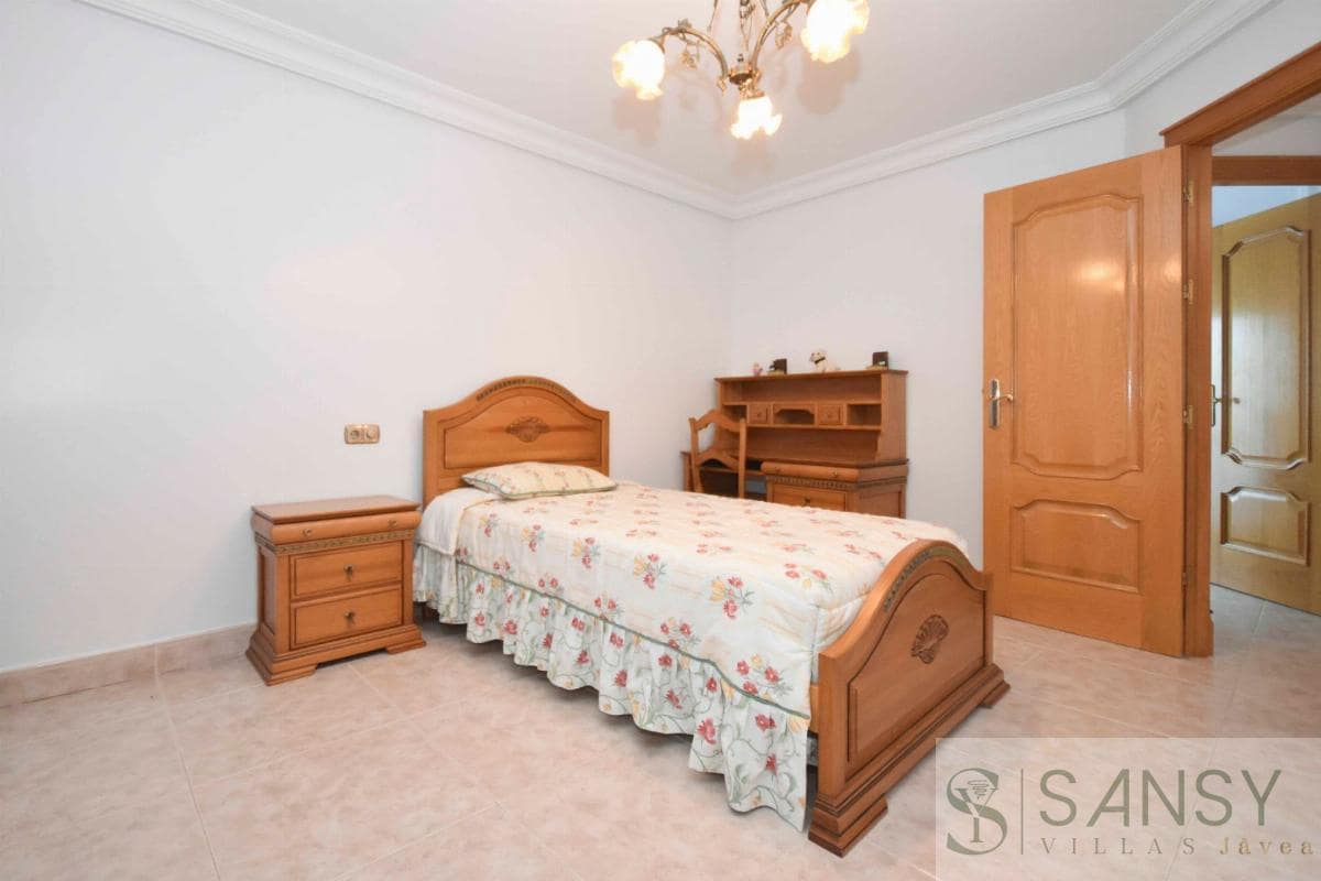 7 bedroom Villa for sale in Callosa de Segura with pool garage - € 530,000 (Ref: 9329939)