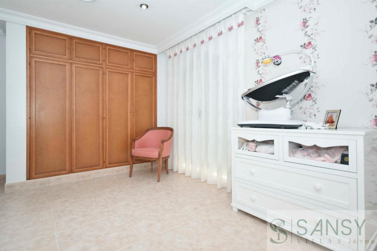 7 bedroom Villa for sale in Callosa de Segura with pool garage - € 530,000 (Ref: 9329939)