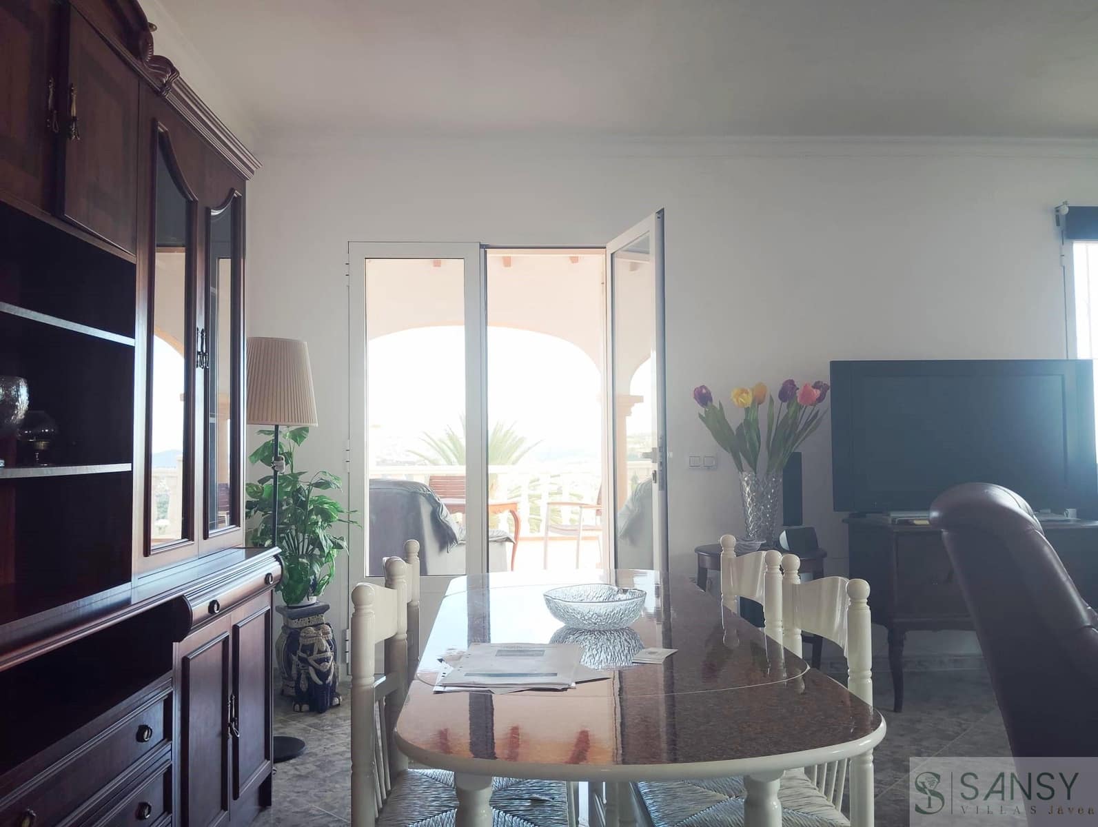 4 sypialnia Willa na sprzedaż w Calpe / Calp z basenem garażem - 716 000 € (Ref: 9346600)