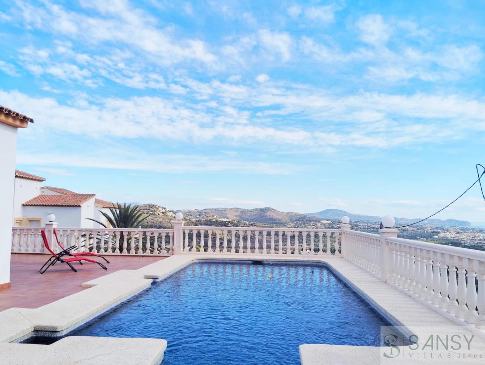 4 sypialnia Willa na sprzedaż w Calpe / Calp z basenem garażem - 716 000 € (Ref: 9346600)