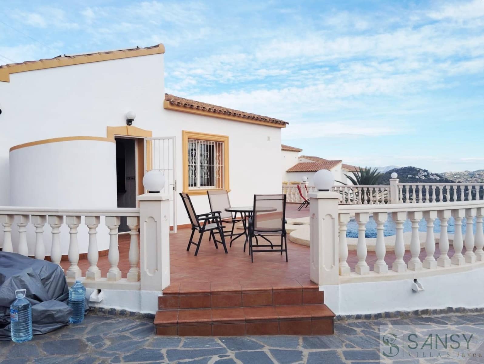 4 sypialnia Willa na sprzedaż w Calpe / Calp z basenem garażem - 716 000 € (Ref: 9346600)