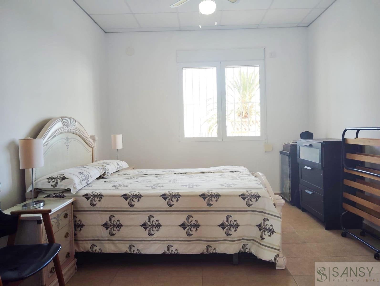 4 sypialnia Willa na sprzedaż w Calpe / Calp z basenem garażem - 716 000 € (Ref: 9346600)