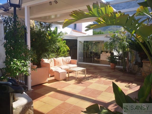 9 makuuhuone Huvila myytävänä paikassa El Montgó, Dénia mukana uima-altaan - 1 295 000 € (Ref: 9346602)