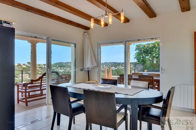 6 soveværelse Villa til salg i Centro ciudad, Javea / Xàbia med swimmingpool garage - € 1.650.000 (Ref: 9352995)