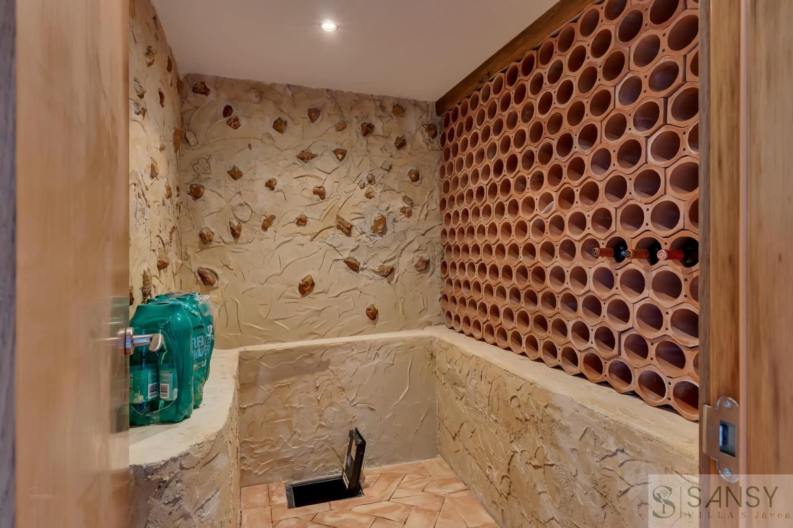 6 soveværelse Villa til salg i Javea / Xabia med swimmingpool garage - € 1.650.000 (Ref: 9352995)