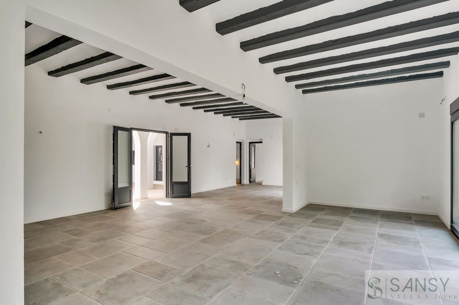 4 bedroom Villa for sale in Javea / Xabia with pool garage - € 1,600,000 (Ref: 9352996)