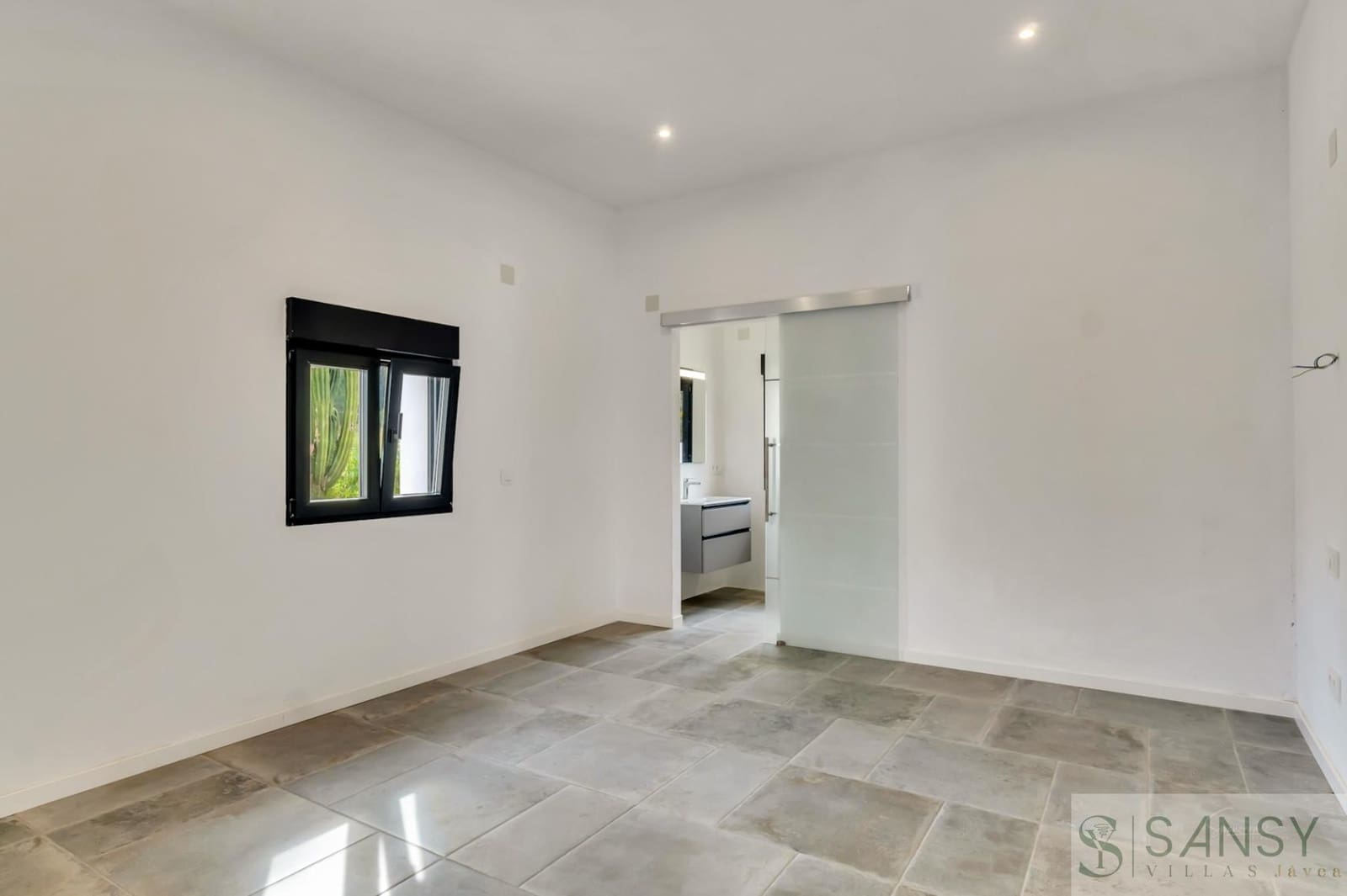 4 bedroom Villa for sale in Javea / Xabia with pool garage - € 1,600,000 (Ref: 9352996)