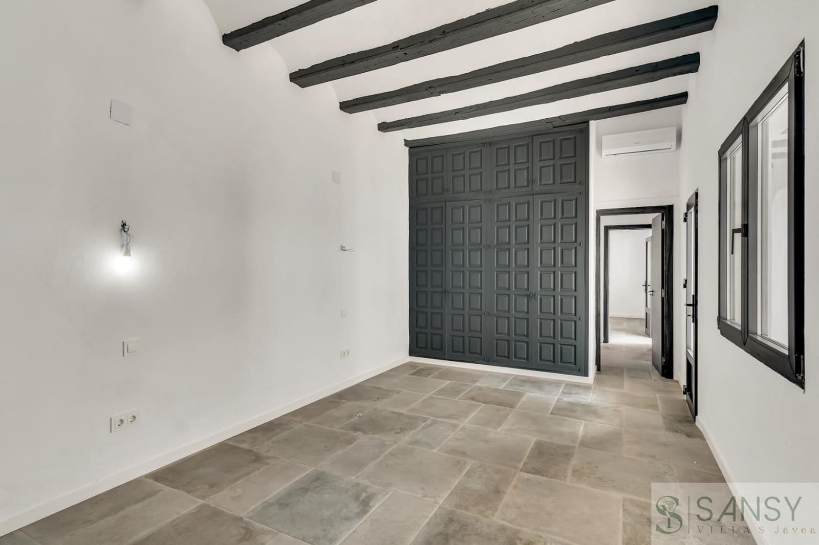 4 bedroom Villa for sale in Javea / Xabia with pool garage - € 1,600,000 (Ref: 9352996)