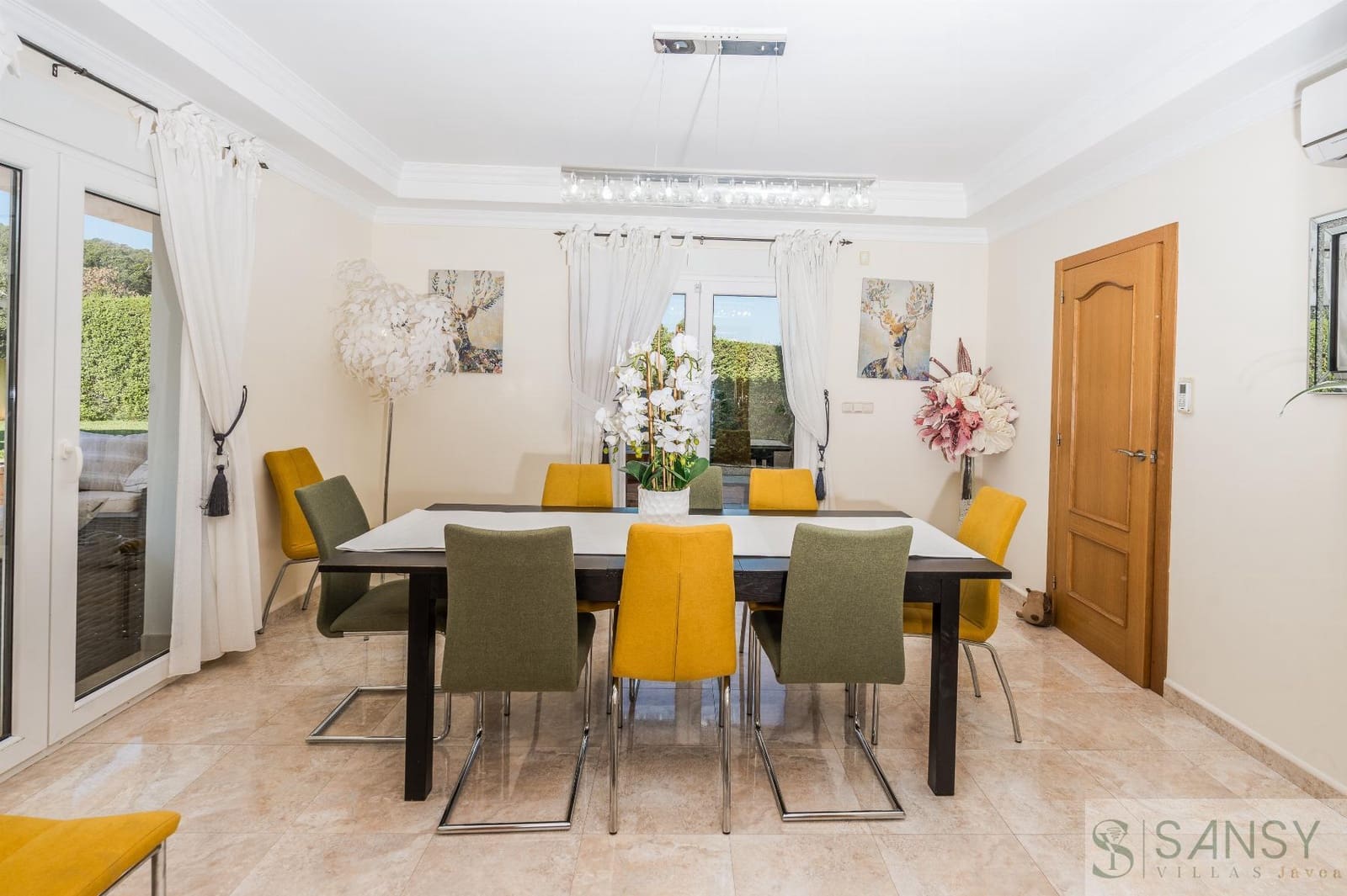 6 makuuhuone Huvila myytävänä paikassa Javea / Xabia mukana uima-altaan 
autotalli - 1 500 000 € (Ref: 9365992)