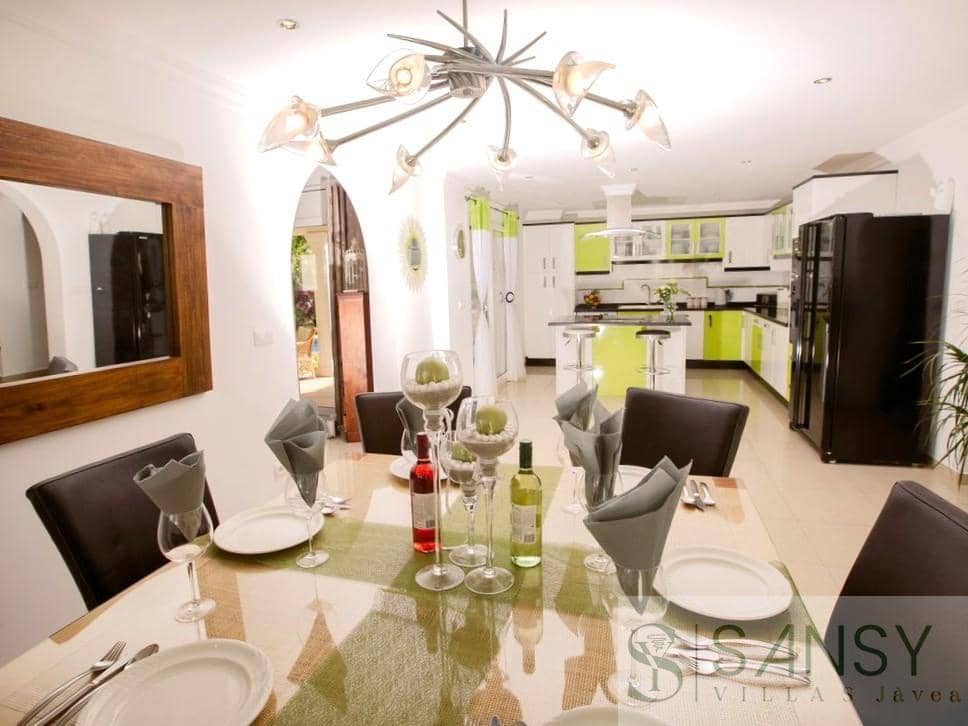 5 soveværelse Villa til salg i Javea / Xabia med swimmingpool - € 750.000 (Ref: 9371518)