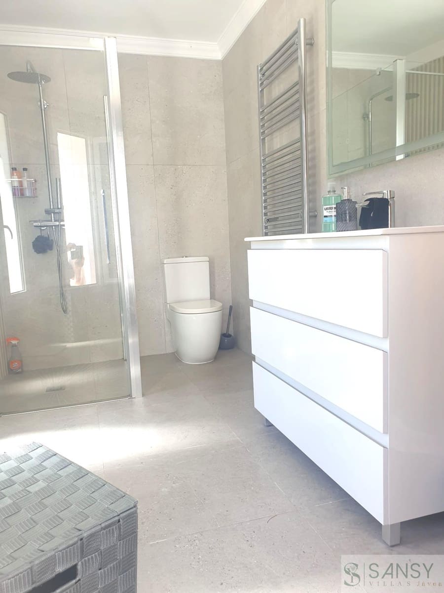 5 soveværelse Villa til salg i Javea / Xabia med swimmingpool - € 750.000 (Ref: 9371518)