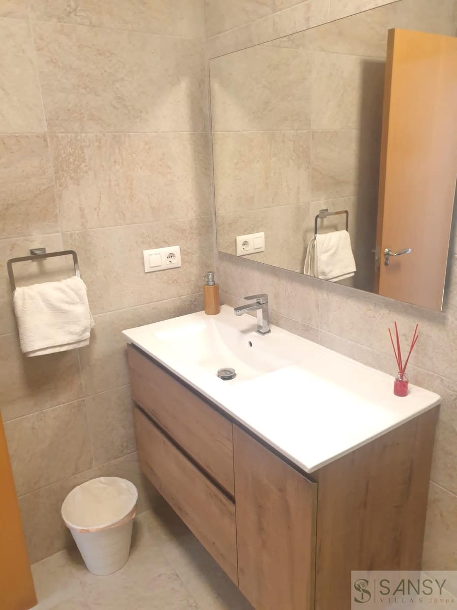 5 soveværelse Villa til salg i Javea / Xabia med swimmingpool - € 750.000 (Ref: 9371518)