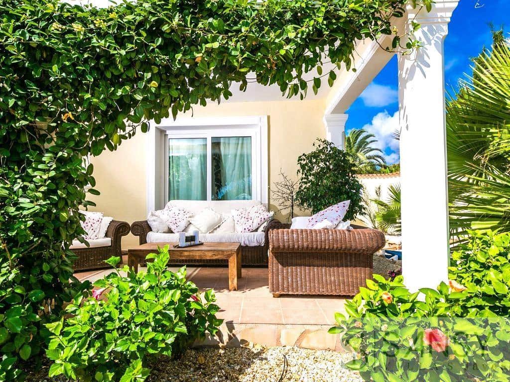 5 soveværelse Villa til salg i Javea / Xabia med swimmingpool - € 750.000 (Ref: 9371518)