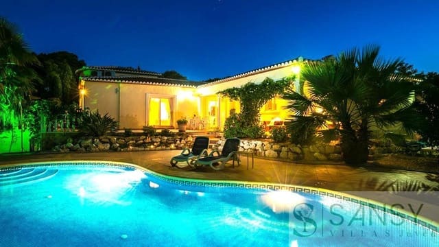 5 soveværelse Villa til salg i Portichol - Balcón al Mar, Javea / Xàbia med swimmingpool - € 750.000 (Ref: 9371518)