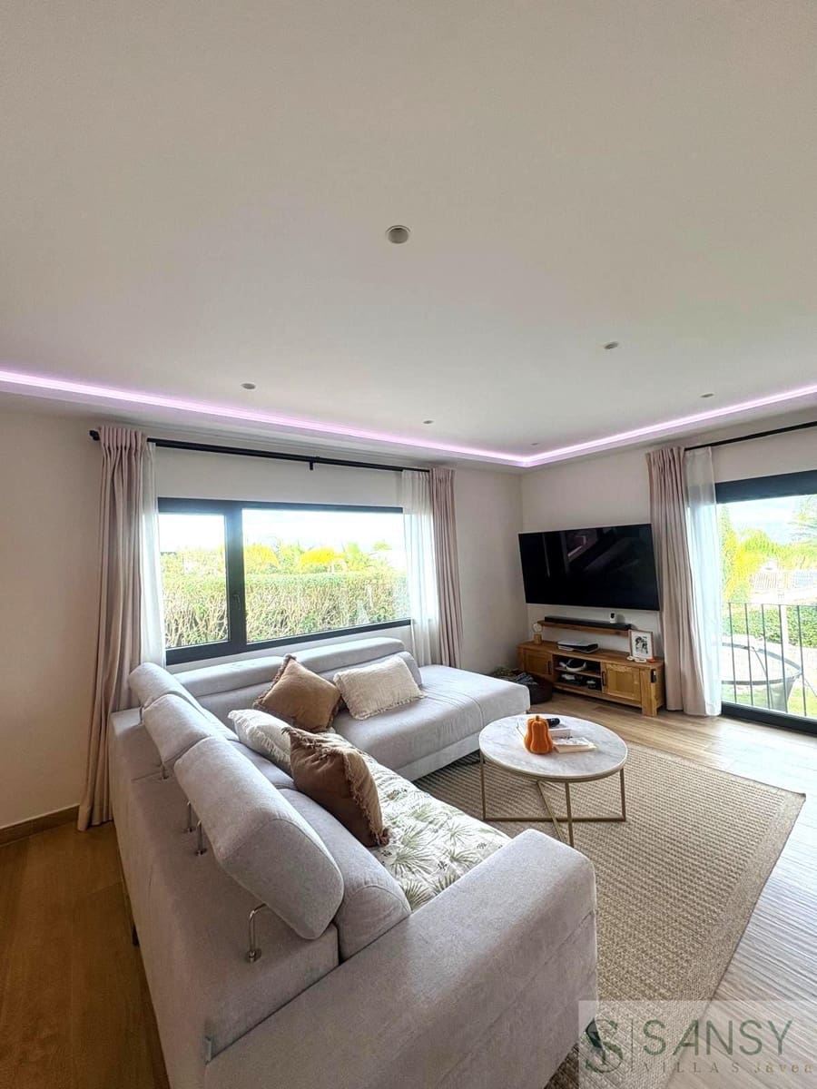 4 slaapkamer Villa te koop in Javea / Xabia met zwembad garage - € 1.690.000 (Ref: 9376493)