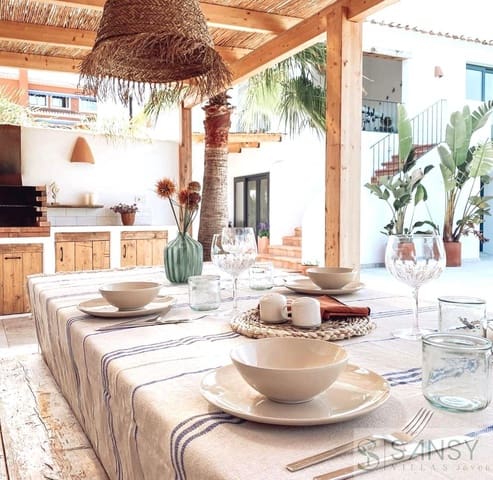 4 slaapkamer Villa te koop in Cap Martí - El Tossalet - Pinomar, Javea / Xàbia met zwembad garage - € 1.690.000 (Ref: 9376493)