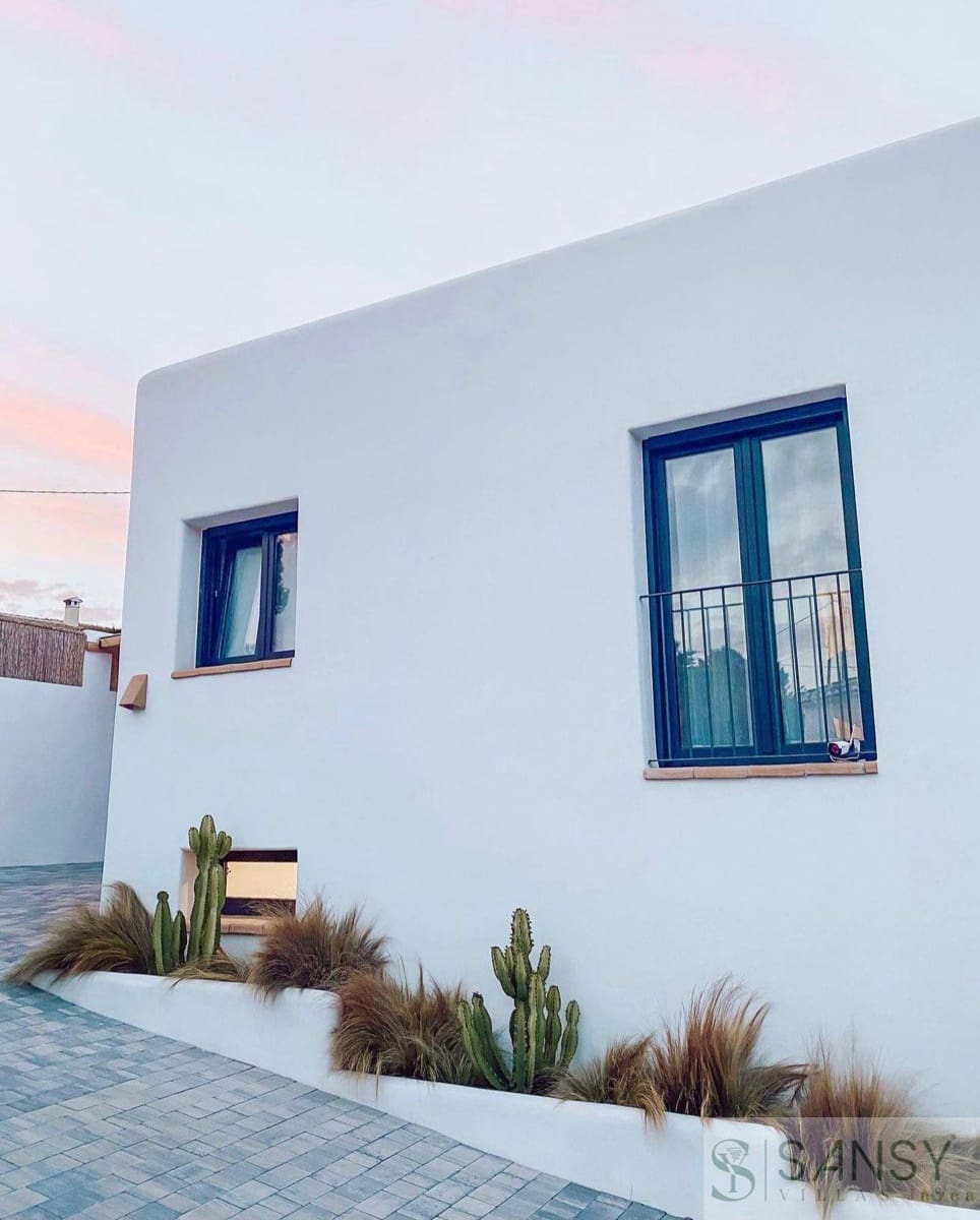 4 slaapkamer Villa te koop in Javea / Xabia met zwembad garage - € 1.690.000 (Ref: 9376493)