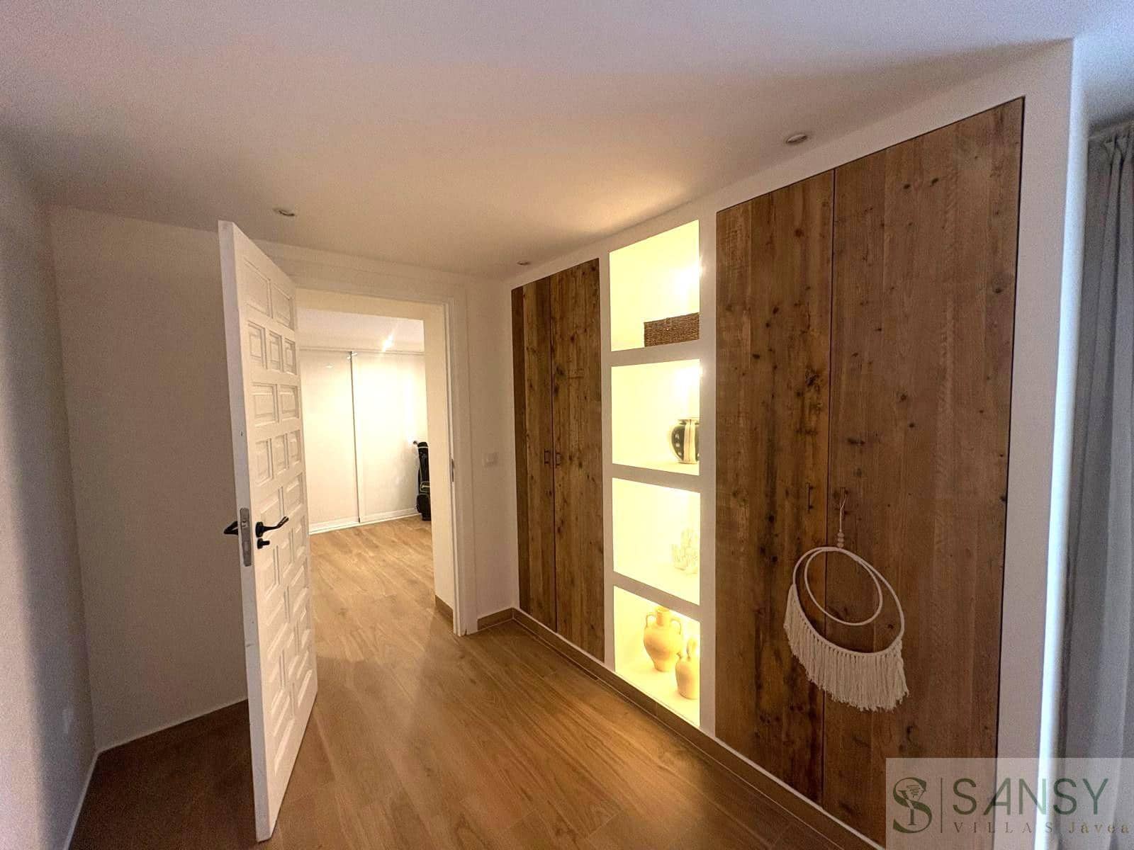 4 slaapkamer Villa te koop in Javea / Xabia met zwembad garage - € 1.690.000 (Ref: 9376493)