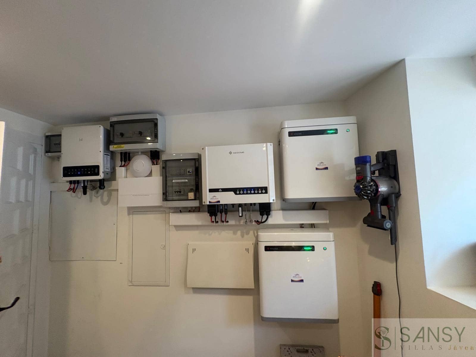 4 slaapkamer Villa te koop in Javea / Xabia met zwembad garage - € 1.690.000 (Ref: 9376493)