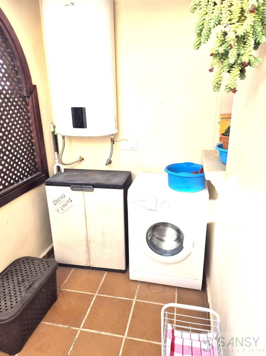 1 soverom Leilighet til salgs i Javea / Xabia med svømmebasseng garasje - € 260 000 (Ref: 9377740)