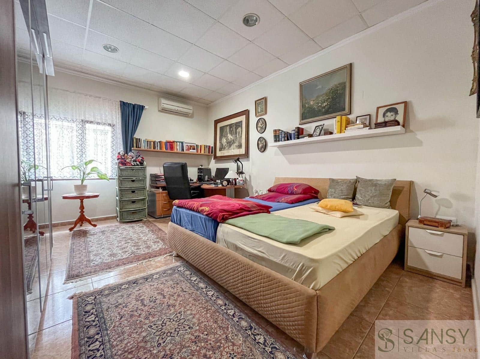 6 bedroom Restaurant/Bar for sale in Denia - € 850,000 (Ref: 9382044)