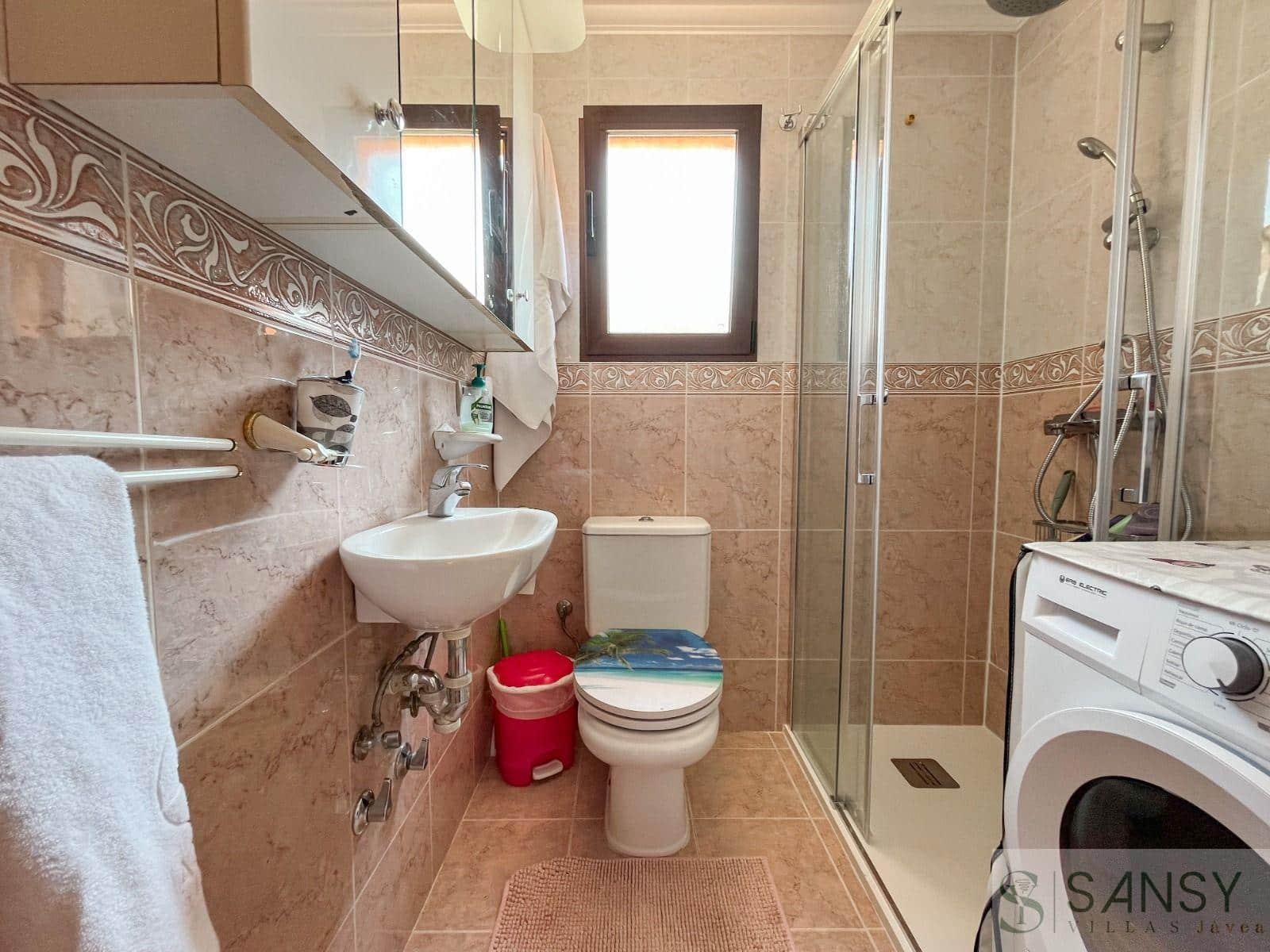 6 bedroom Restaurant/Bar for sale in Denia - € 850,000 (Ref: 9382044)