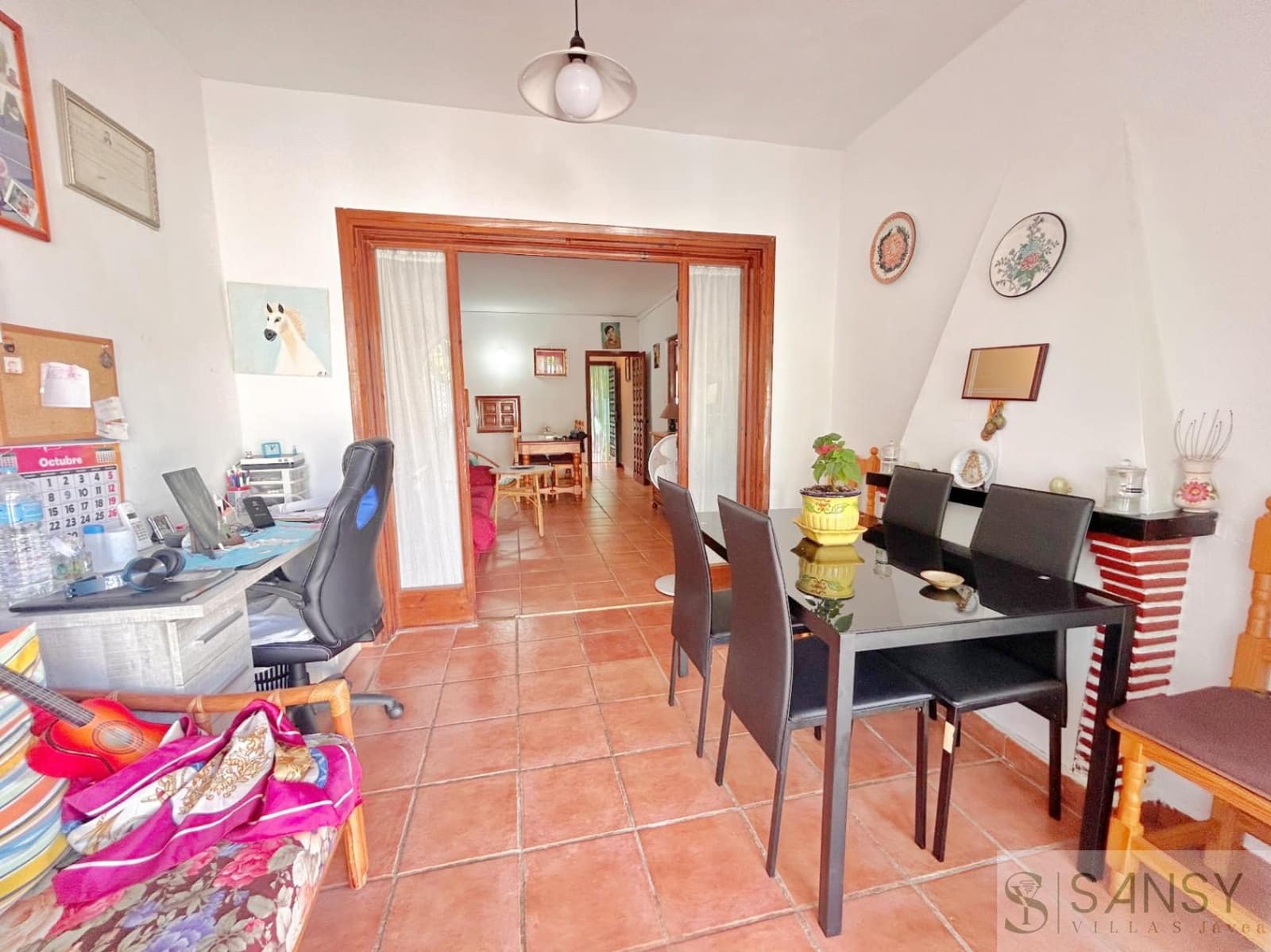 2 bedroom Townhouse for sale in Denia with garage - € 250,000 (Ref: 9382045)