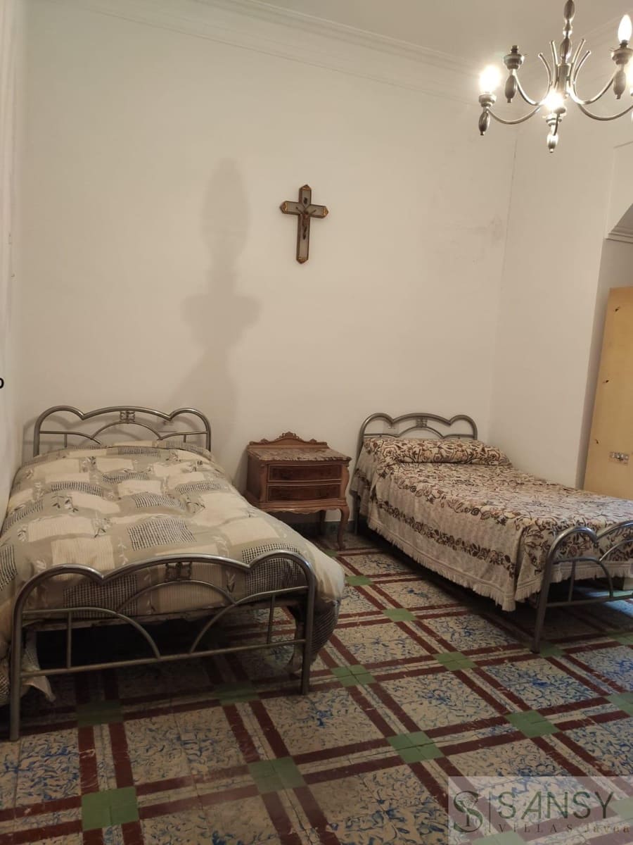 5 soverom Hus til salgs i Pedreguer med garasje - € 340 000 (Ref: 9400288)