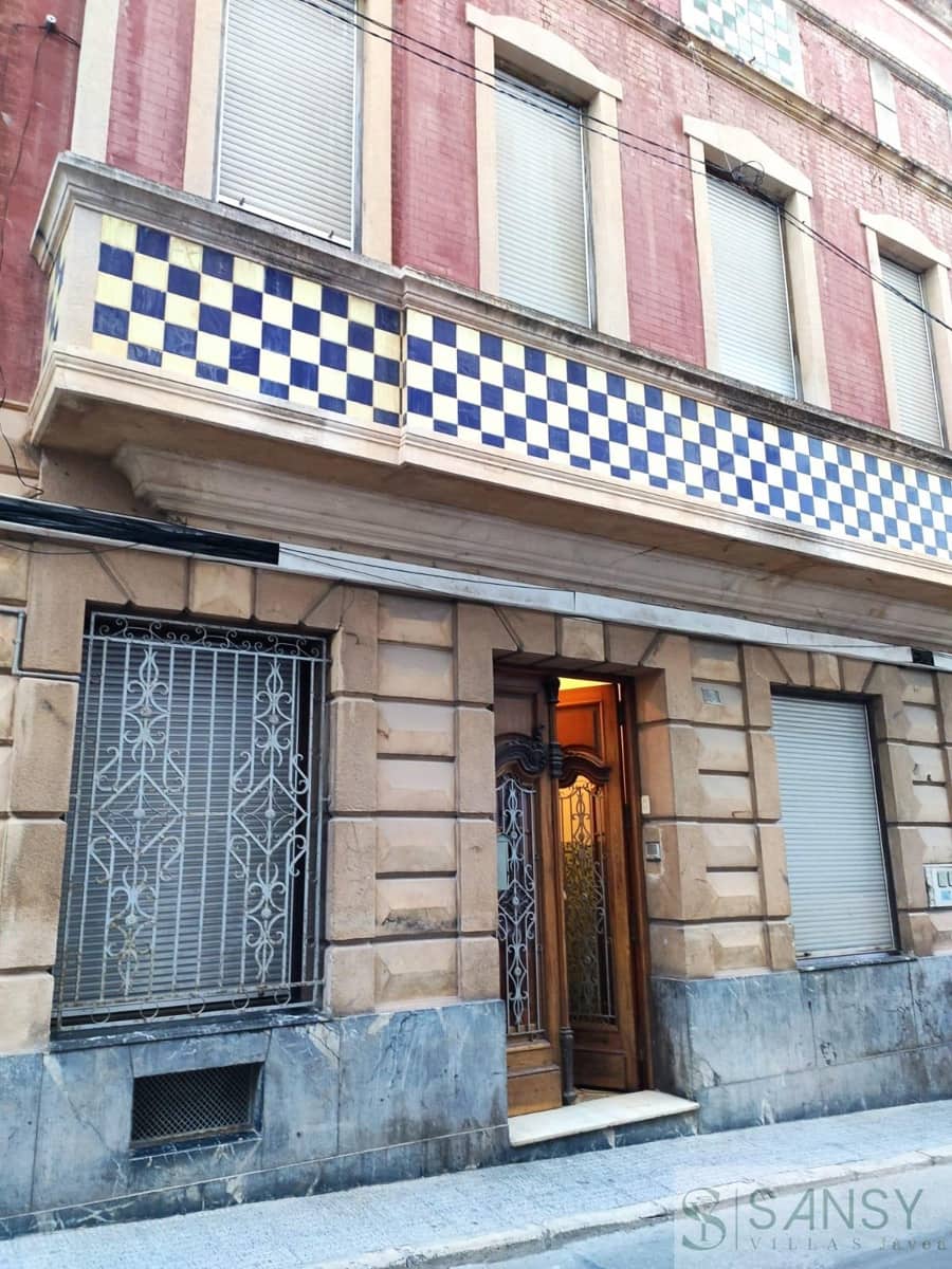 5 soverom Hus til salgs i Pedreguer med garasje - € 340 000 (Ref: 9400288)