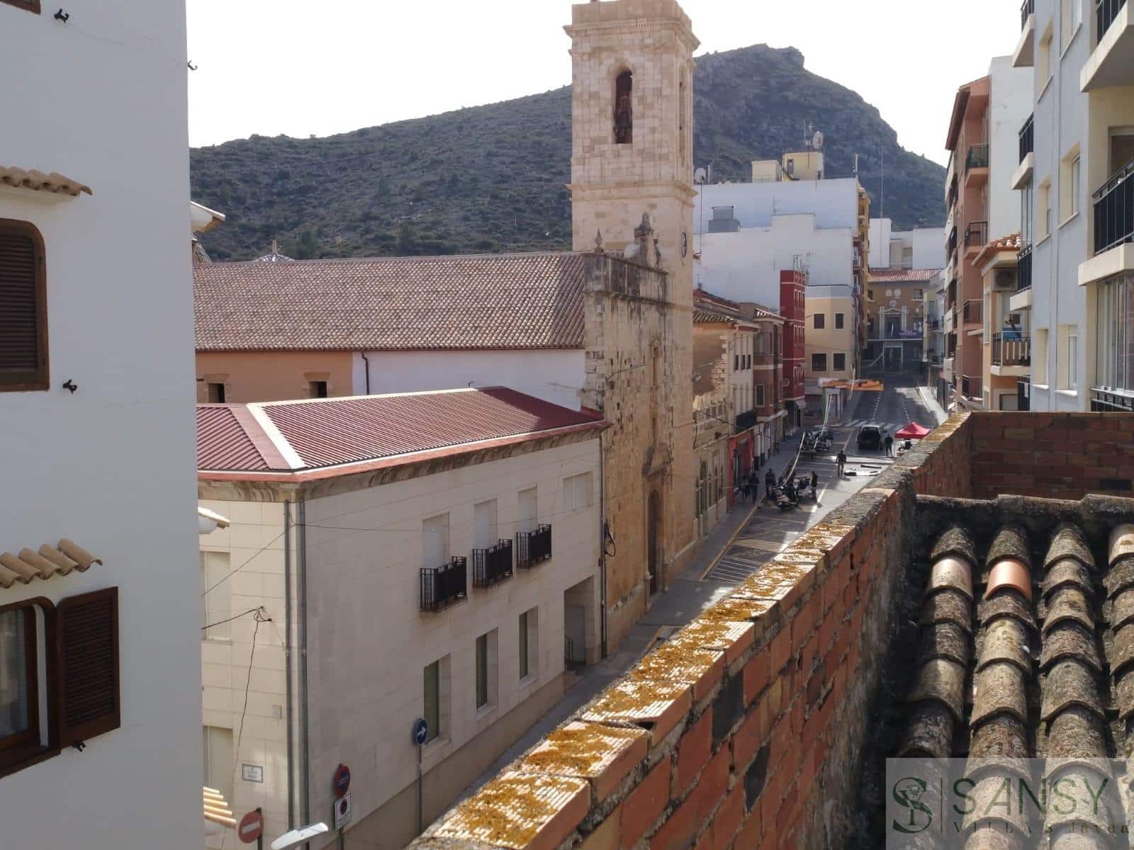 5 soverom Hus til salgs i Pedreguer med garasje - € 340 000 (Ref: 9400288)