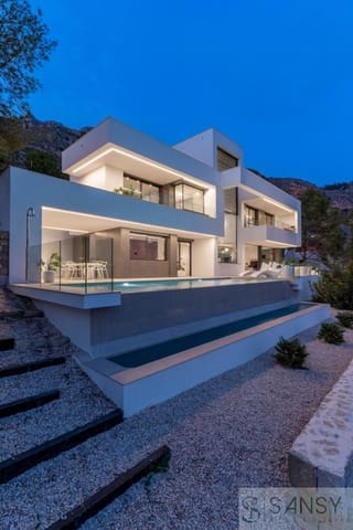 Chalet de 3 habitaciones en Altea en venta con piscina - 2.257.500 € (Ref: 9406053)